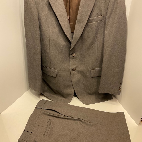 42 Long Suit